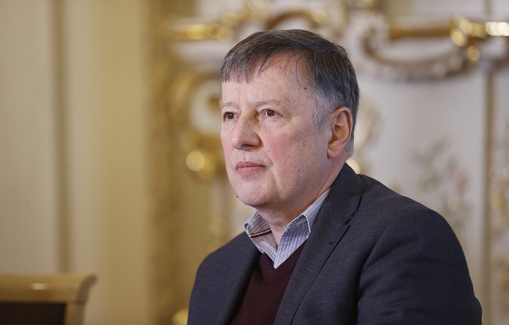 Vladimíra Balaše by měl ve funkci nahradit Mikuláš Bek