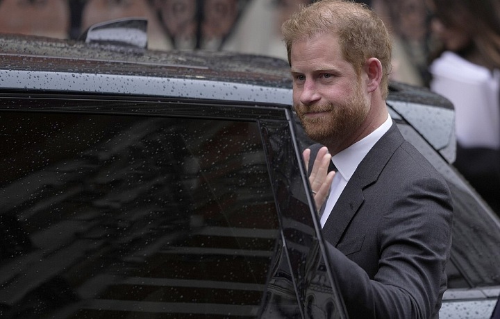 Princ Harry má s otcem napjaté vztahy