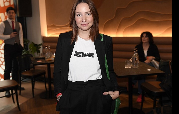 Vkus Veroniky Arichtevy obdivuje na internetu skoro půl milionu fanoušků