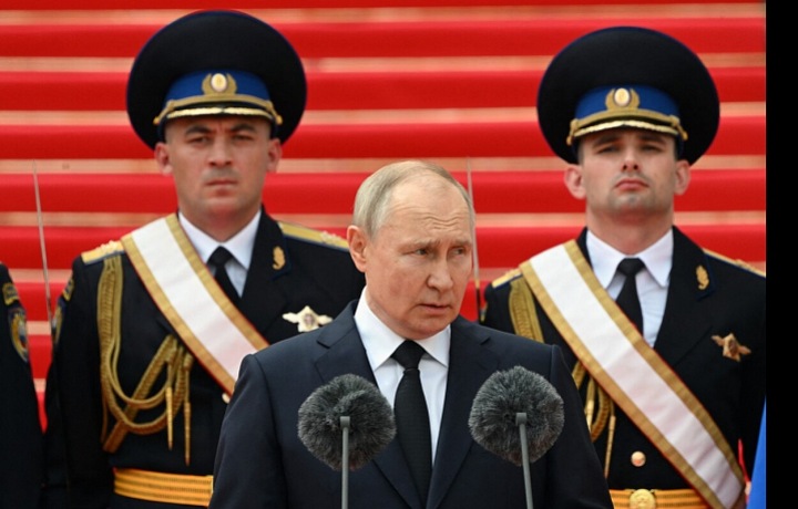 Vladimir Puutin uctil piloty