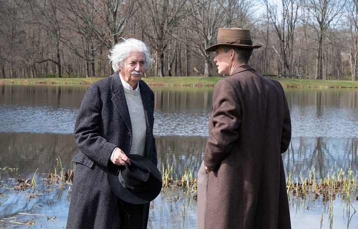 Film Oppenheimer