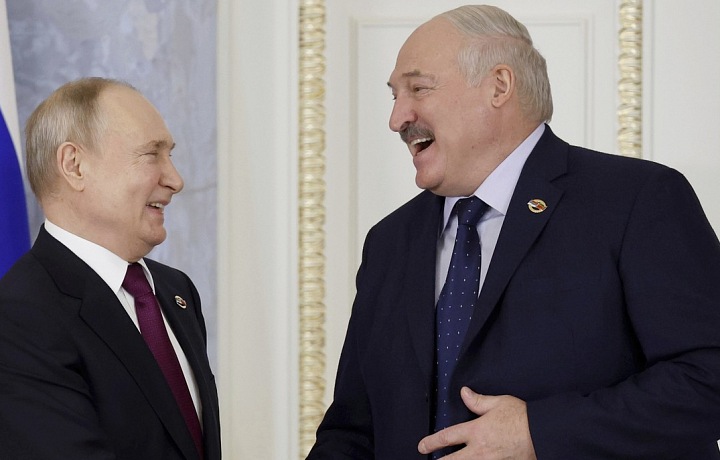 Běloruský vůdce Lukašenko s Vladimírem Putinem