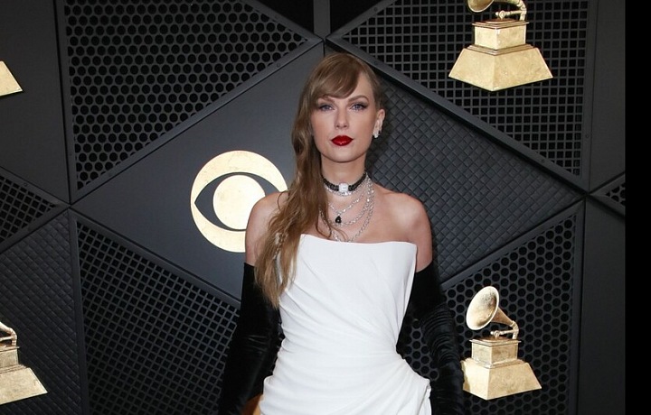 Taylor Swift na cenách Grammy letos opravdu zářila.