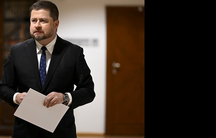 Guvernér Michl sice snižuje sazby, obává se však zároveň i nové inflace 