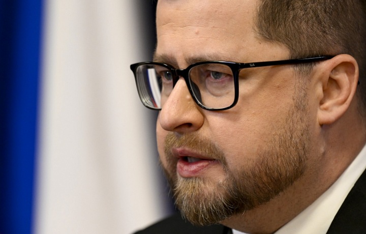 Guvernér Michl je zastáncem kryptoměn