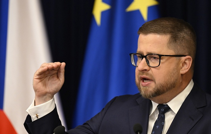 Guvernér si pochvaloval zejména současný vývoj domácí inflace