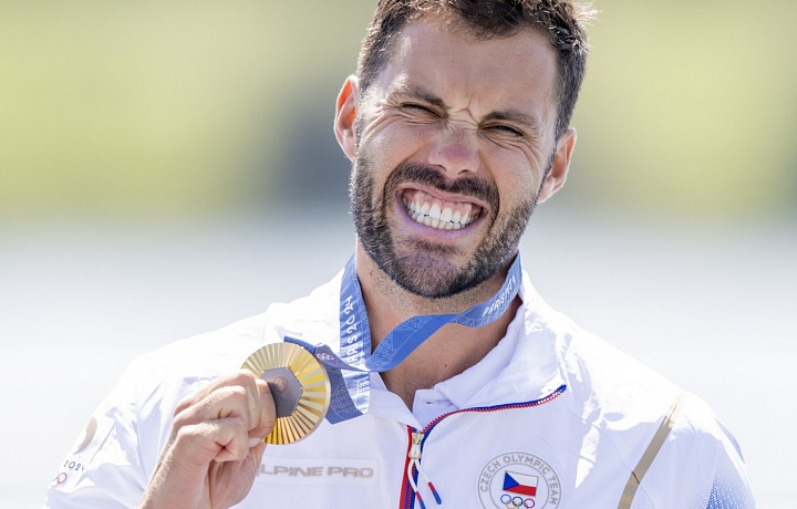 Josef Dostál, pětinásobný mistr světa a už pětinásobný olympijský medailista získal poprvé zlatou olympijskou medaili.