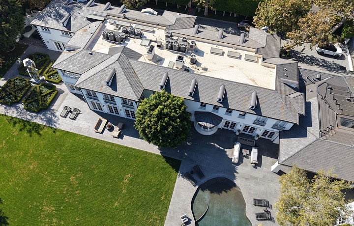 Jde o rozlehlé sídlo