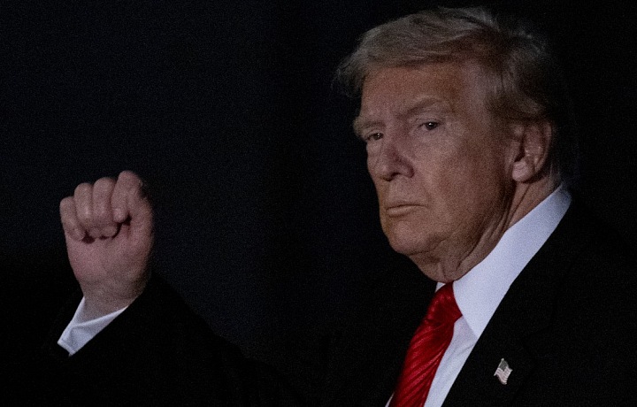 Trump se v televizi předváděl