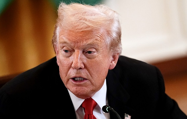 Trump řeší i mezinárodní problémy