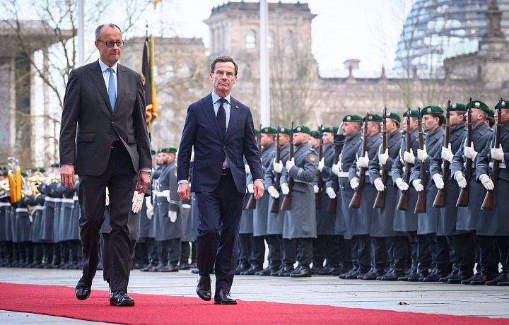Kancléř Friedrich Merz a Bundeswehr