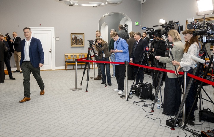 Rasmus Jarlov - vlevo