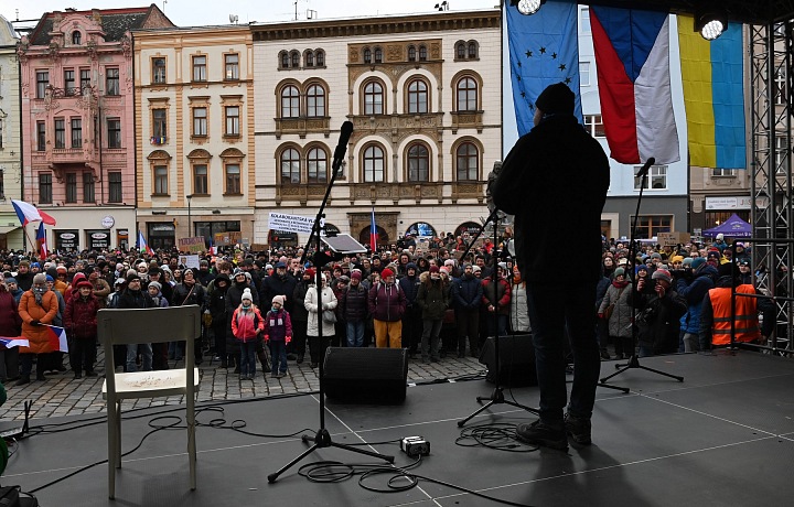 Na demonstraci v Olomouci přišlo 2 000 lidí.