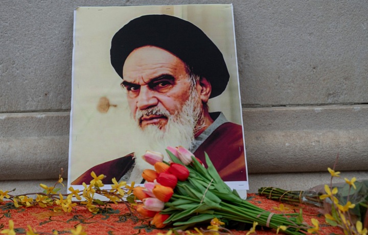 Syn zemřelého vůdce má vést zemi v dalším období