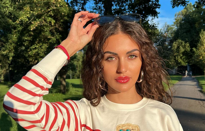Influencerka Carrie Kirsten to nemá se vztahy jednoduché